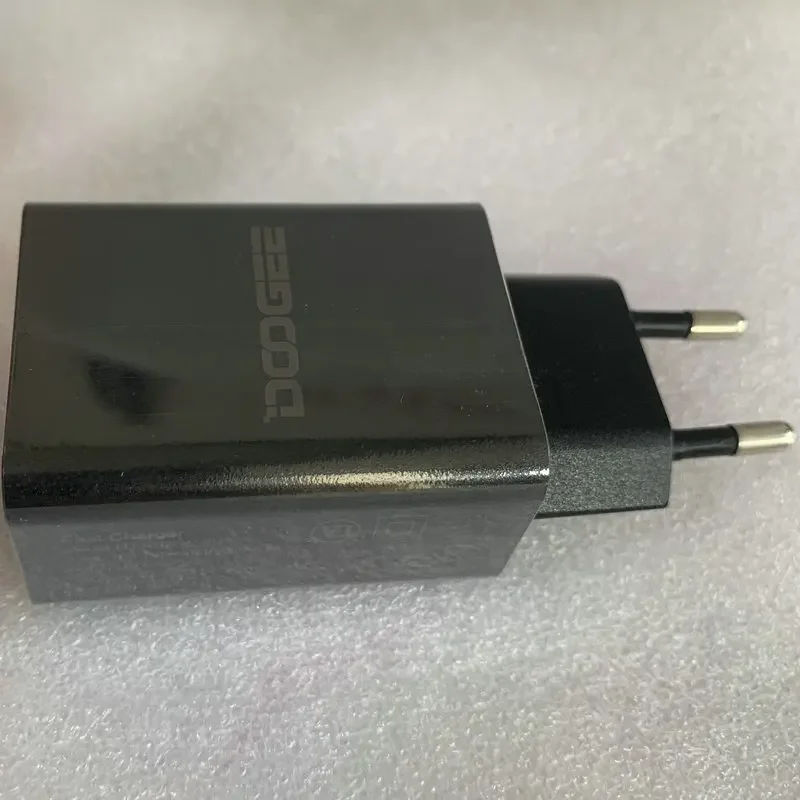 Power Adapter for Doogee V20 P - Doogee Tablet Accessories 评论和价格